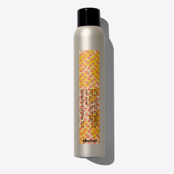 Dry wax finishing spray
